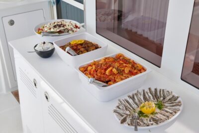 Santorini: Platinum Catamaran Cruise w/ BBQ Meal & Open Bar - Getting Picked Up and Why the Small Group Matters