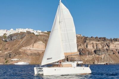 Santorini Platinum Catamaran Cruise with Meal, BBQ and Open Bar - Red Beach and White Beach: the quick stops that set the vibe