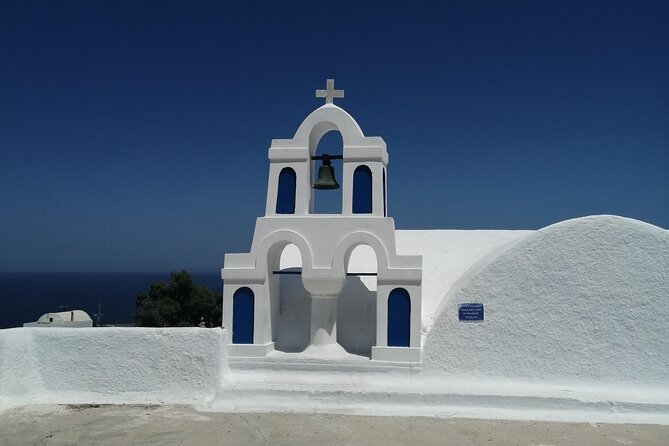 Santorini Private 5-Hour Tour with Local Guide & Sunset in Oia - Key highlights you’ll feel right away