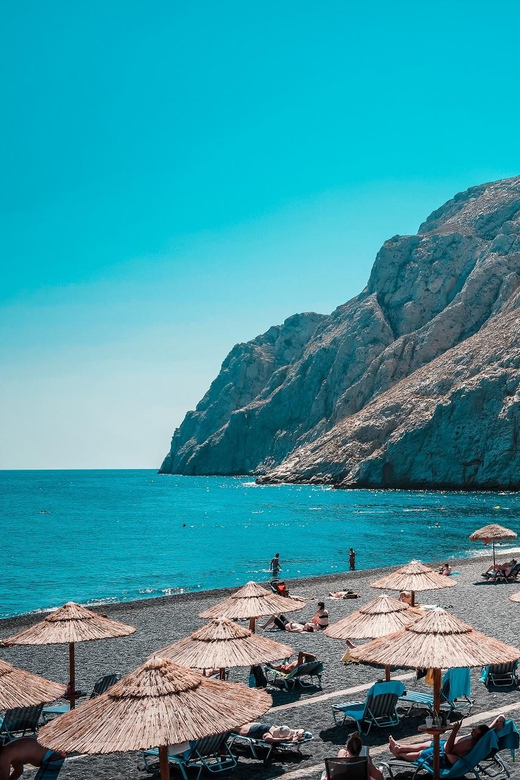 Santorini: Private Customizable Tour with Flexible Lenghts - Pyrgos and Oia villages: streets, viewpoints, and sunset strategy