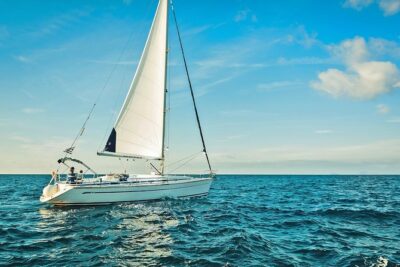 Santorini Private Daytime Sailing Cruise with Meal, Drinks &Transfer included - Getting Picked Up and Finding the Yacht at 10:00 am