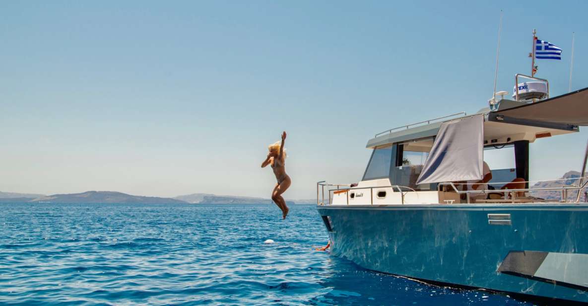 Santorini: Private Diamond 36 Motor Yacht Caldera Cruise - Snorkeling and swimming gear: what’s provided and how to use it