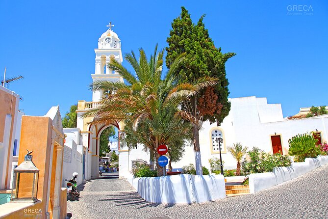 Santorini Private Half-Day Sightseeing Tour - First ride out of town: pickup comfort and how the day flows