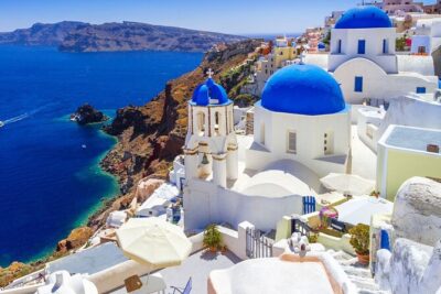 Santorini Private Highlights Tour & Wine Tasting with local guide - Red Beach and Perissa Black Sand: two volcanic personalities in one half-day