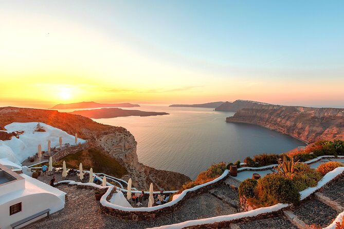Santorini Private Wine Tour at Sunset with Tastings and Pictures - Stop 1 at Koutsogiannopoulos Wine Museum: Start With Santorini’s Old Methods