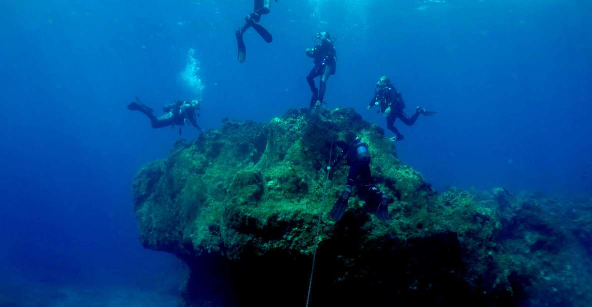 Santorini: Scuba Diving Experience for Beginners - What you’ll see at Armeni: volcanic formations and clear water