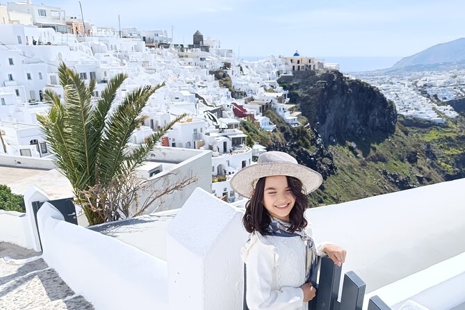 Santorini Semi-Private Small Group Sightseeing Tour - Perissa Black Sand Beach: the one-hour reset you’ll thank yourself for