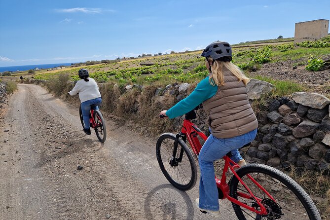 Santorini Small Group Guided E-bike Tour & Local Tomato Museum - Why this small-group e-bike ride works so well