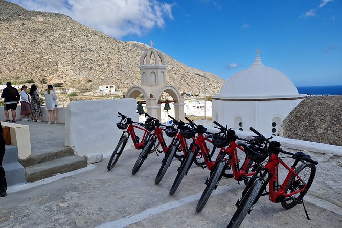 Santorini Small Group Guided E-bike Tour & Local Tomato Museum - Key moments you’ll remember
