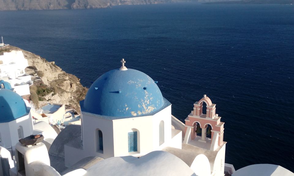 Santorini: Small-Group Highlights Tour of Venetian Castles - Pyrgos hilltop: panoramic caldera views without the chaos