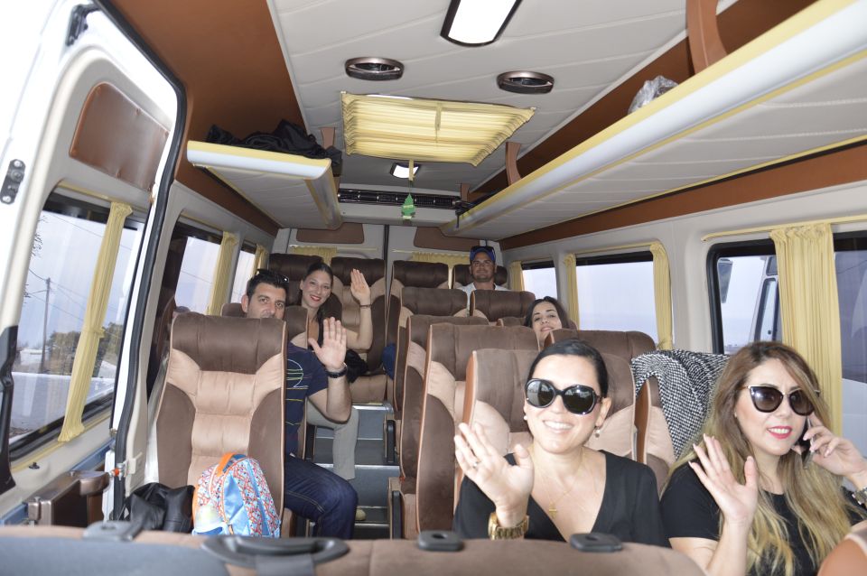 Santorini: Small-Group Highlights Tour of Venetian Castles - Pickup, small-group pace, and the comfort factor