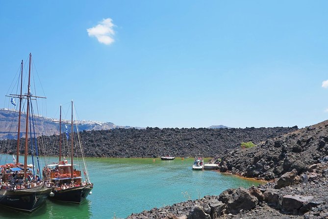 Santorini Volcanic Islands Cruise: Volcano, Hot Springs and Thirassia - Price and what it really costs in practice