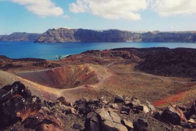 Santorini Volcanic Islands Cruise: Volcano, Hot Springs and Thirassia - Morning logistics: pickup times and why punctuality matters