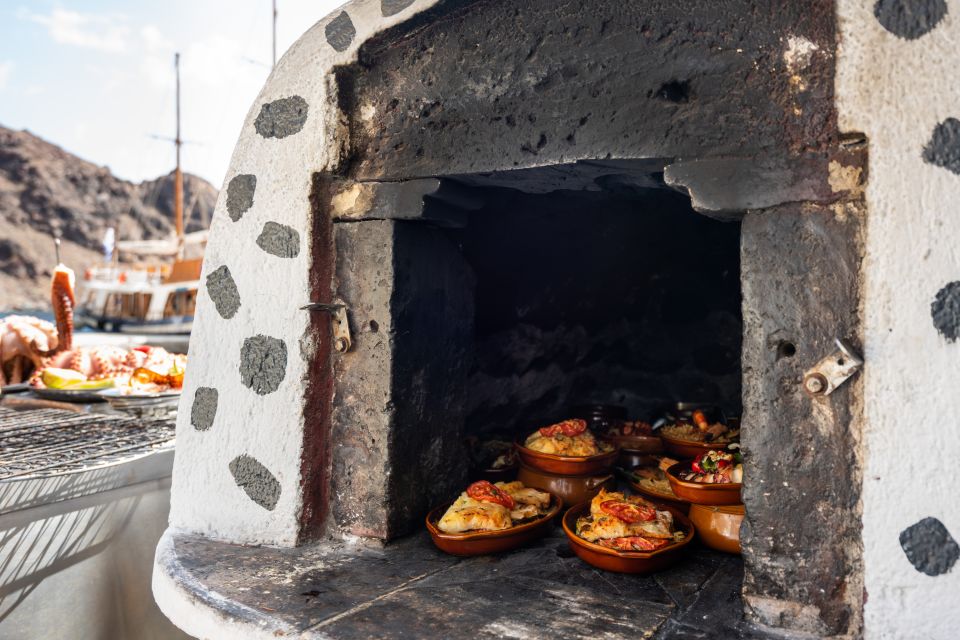Santorini: Volcanic Islands Cruise with Hot Springs Visit - From Athinios Port To the Caldera: What the Boat Day Really Feels Like