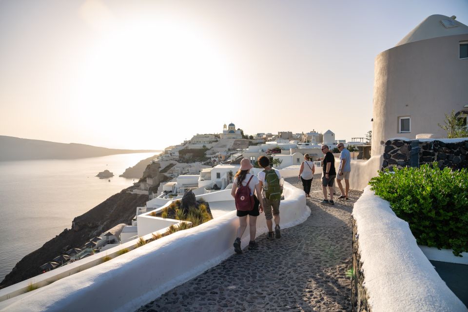 Santorini: Volcanic Islands Cruise with Hot Springs Visit - Sailing the Caldera: Views That Come With Motion