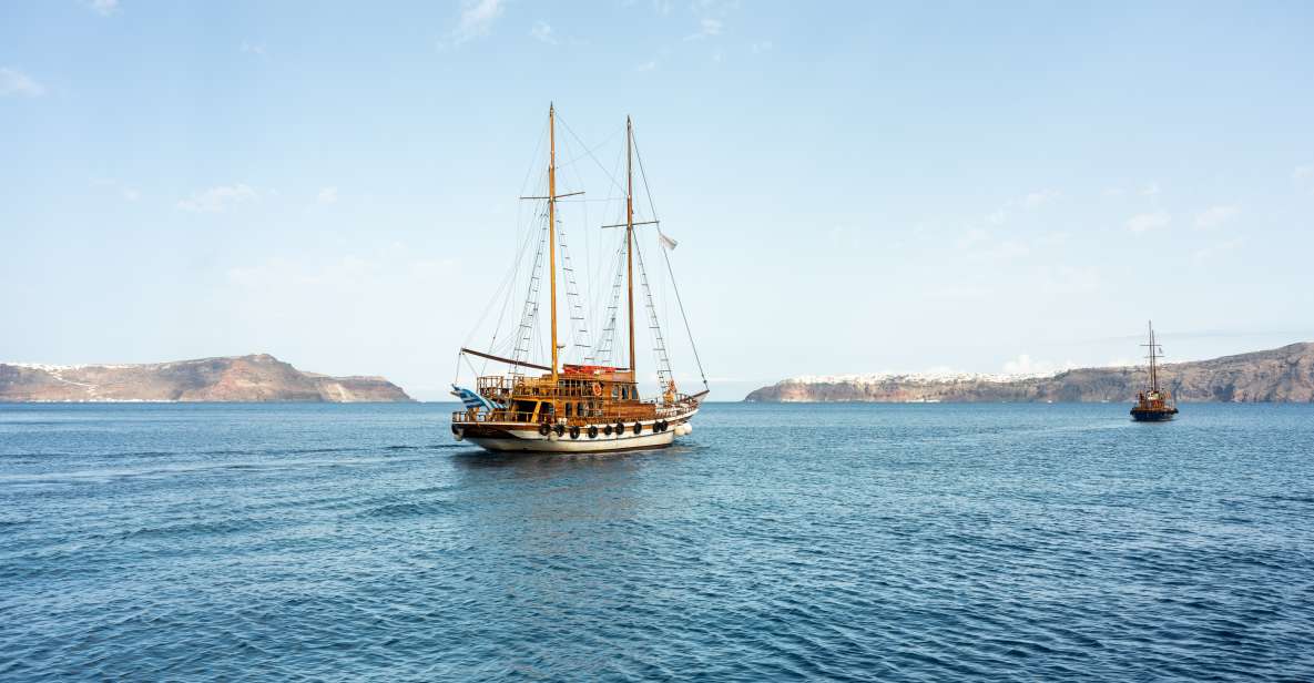 Santorini: Volcanic Islands Cruise with Hot Springs Visit - Oia at Sunset (Optional): Free Time That’s Actually Worth It