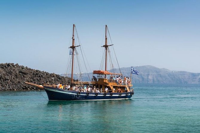 Santorini Volcano Tour - What to Bring (So You Don’t Spend Vacation Time Problem-Solving)