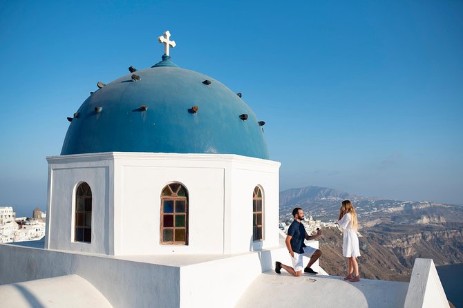 Santorini Walking Tour with a Personal Photographer - Price and what $240 per group really covers