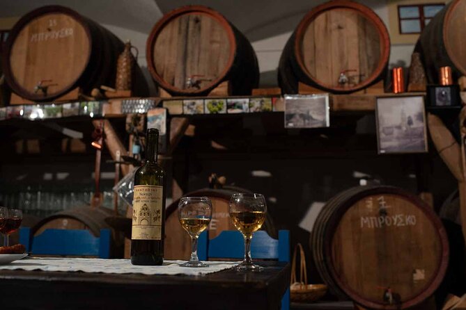 Santorini_Sunset Cheers and Dine - What to Bring and How to Stay Comfortable