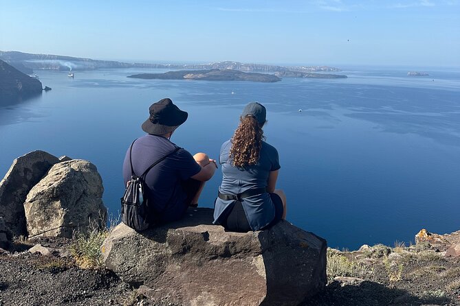 Santorini's Famous Fira to Oia Hike: A Private tour Adventure - Oia Finish: Famous Streets, Sea Taverns, and Easy Ending Energy