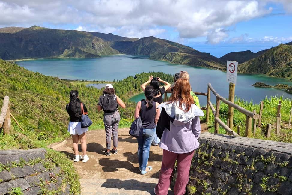 São Miguel: 2-Day Island Tour, Tea & Pineapple Plantation - West day: pineapple, Sete Cidades, and the blue-green crater lakes