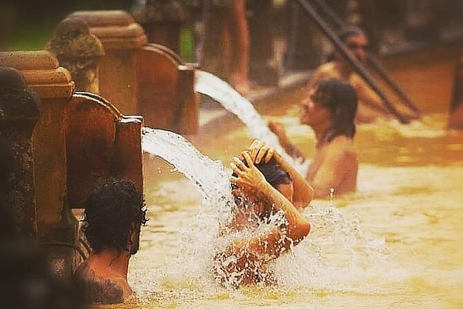 São Miguel 2-Day Tour: East & West Highlights Adventure - Terra Nostra thermal pool: when to add the extra soak