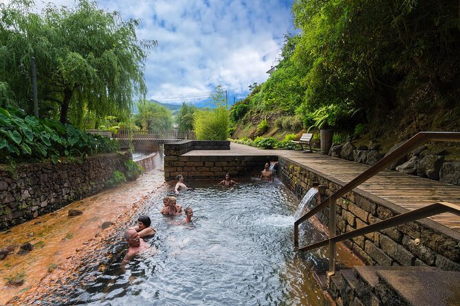 São Miguel Azores: Furnas Evening Thermal Baths with tickets - Poca da Dona Beija thermal pools: how the water fits into your evening