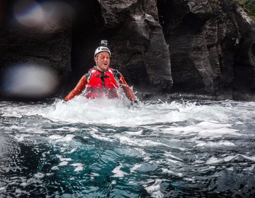 São Miguel: Coasteering Experience in Caloura - Key things you’ll notice on this coasteering trip