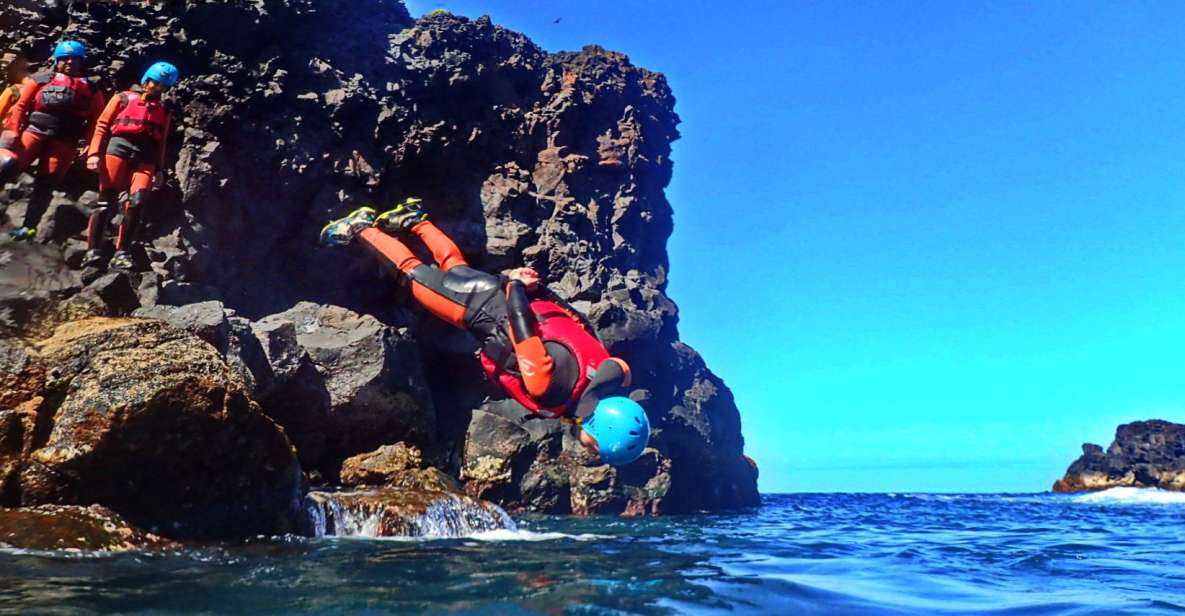 São Miguel: Coasteering Experience in Caloura - Jumps, caves, and natural pools: what the Atlantic time actually feels like
