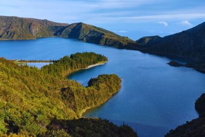 São Miguel: Majestic North Tour (Local Lunch Incl.) - Salto do Cabrito: 40 meters of waterfall time (and clean-air photos)