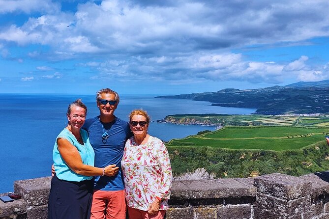 São Miguel: Majestic North Tour (Local Lunch Incl.) - Plantacoes de Chá Gorreana: Europe’s full tea production stages (and more tasting)