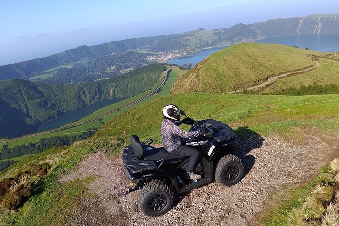 São Miguel : Sete Cidades Quad / Buggy Tour - Lagoa Verde / Lagoa das Sete Cidades: Your Main Two-Hour Payoff