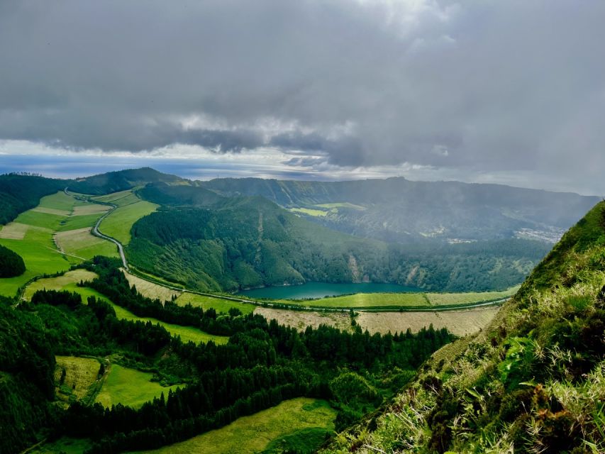 São Miguel: Volcano of 7 Cities Crater Buggy or Quad Tour - Safety briefing, license rules, and how the deposit works