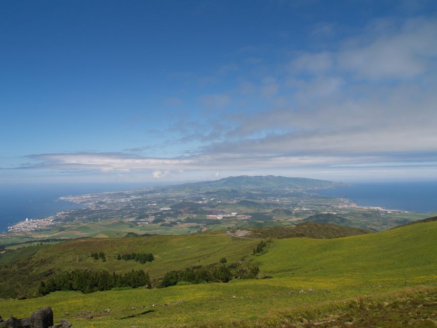 São Miguel West: Sete Cidades and Fogo Tour with Lunch - Canary Lake to Vista do Rei: turning roadside stops into real viewpoints