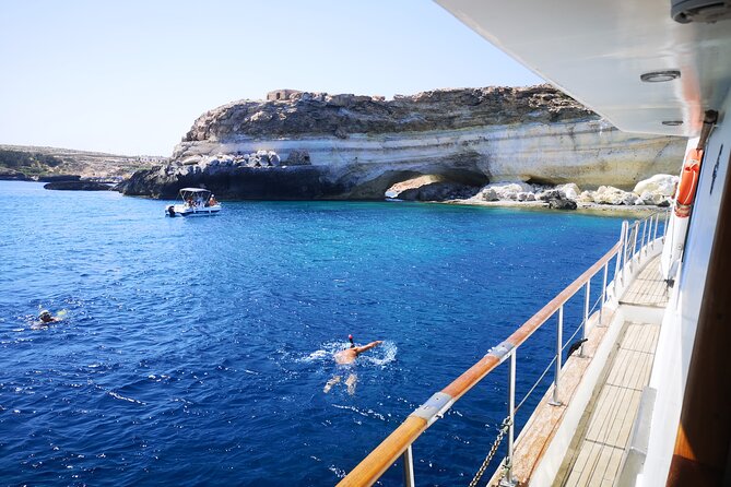 SciatumiaDay boat tour to Lampedusa with typical lunch - Isola dei Conigli: The Most Scenic Part of the Day