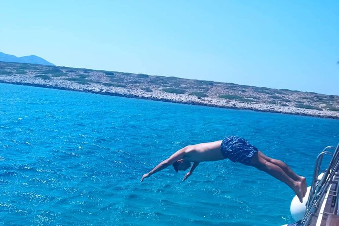 SEMIPRIVATE GALATEA tour Antiparos-Blulagoon-Despotiko-FREE DRINK - What Snorkeling Gear You Actually Get (and What to Bring Anyway)