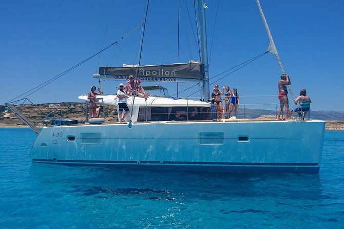 Shared Catamaran All inclusive-Day Cruise to Naxos or Paros - How the Day Flows: 10:00 Start and a Full 7-Hour Stretch