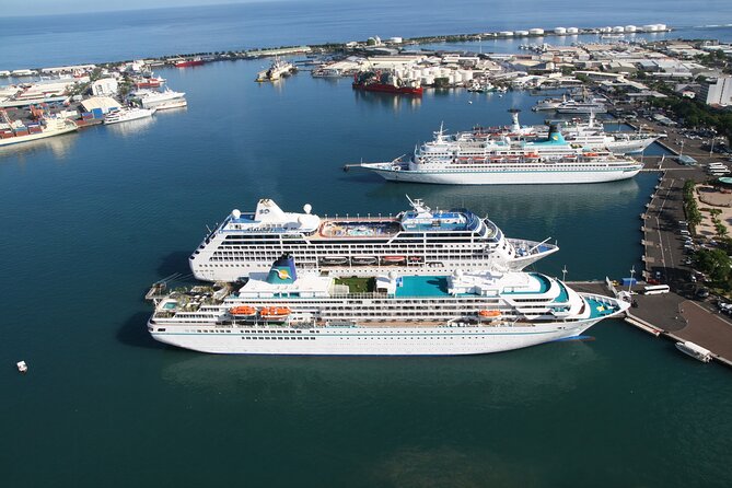 Shared Transfer: Tahiti Airport to Hotel or Cruise Port - Inside the Shared Shuttle: Comfort, Space, and Real-World Luggage