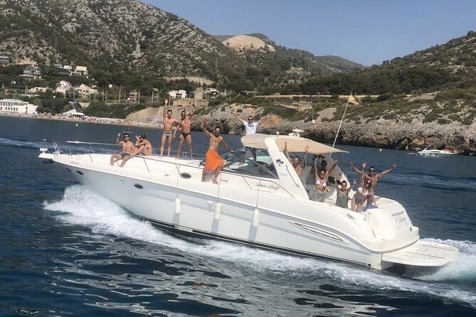 Shared Yacht Tour with Drinks Lunch and Snorkeling - Mogán Bay Photo Time: A Short Break With Big Views