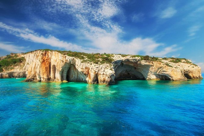 Shipwreck and Blue Caves- 8m Private Boat Tour (up to 11pax) - Weather and cave conditions: how to plan for the real world