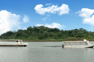 Shuttle Transfer Lake crossing from Monteverde To Arenal - Arrival on the Other Side: Luggage Help and the Drive to La Fortuna
