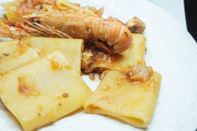 Sicilian Cooking Class : Traditional - You’ll feel the class energy: Giusi, Nora, and Riham