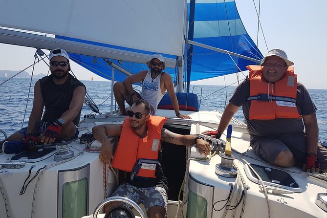 Single day Sail boat cruise with swimming, snorkeling, drinks and lunch - Swimming and snorkeling stops: how you get the most from the gear