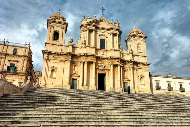Siracusa & Noto: small group tour from Taormina - Entrance fees and guided access: what you should budget for