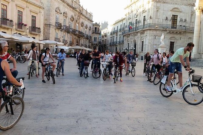 Siracusa tour on high tech bike - Getting started at Via della Dogana (and what timing to expect)