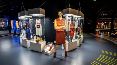Skip the Line: Rafa Nadal Museum Xperience - Stop 1: Entering the museum and jumping straight into sports tech