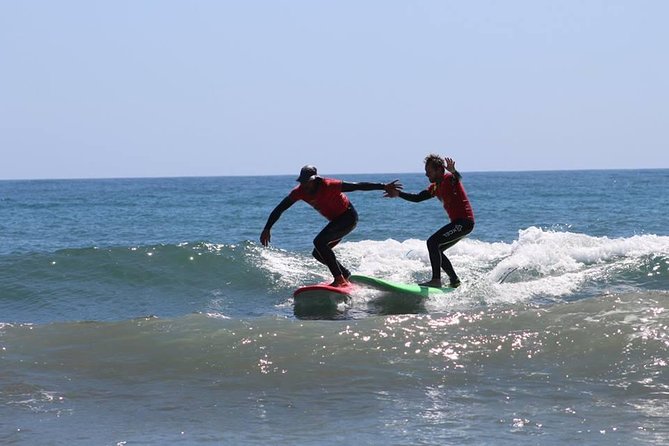 Small-Group Surf Lessons in Gran Canaria - First surf session: about 50 minutes of coaching when it counts
