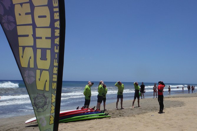 Small-Group Surf Lessons in Gran Canaria - Break time: snacks, fruit, and a 20-minute reset