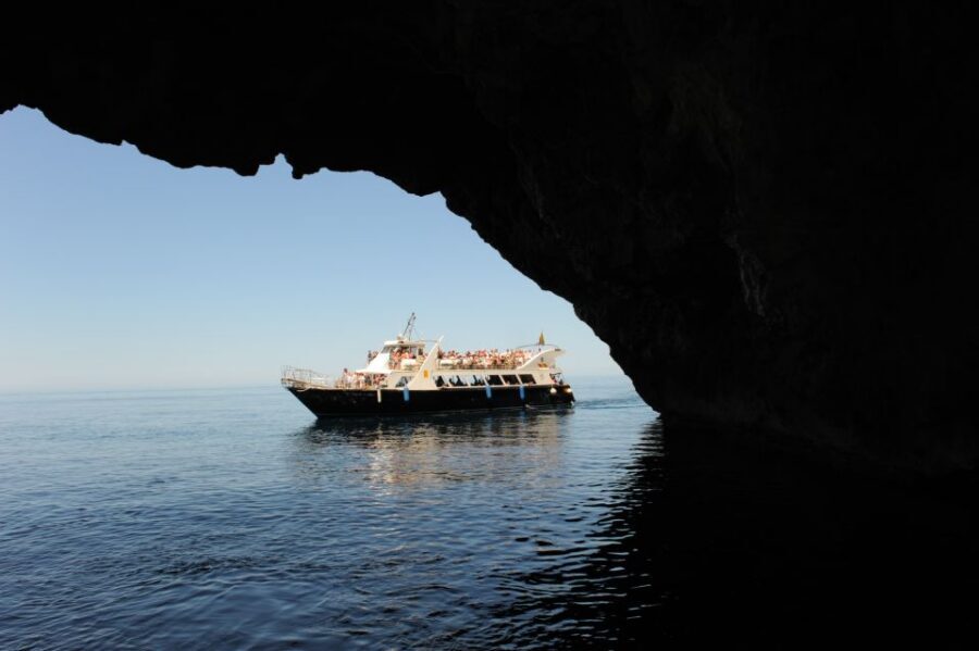 Sóller: Boat Trip to Sa Calobra and Torrent de Pareis - Cruising Through Tramuntana: Cliff Views, Caves, and Photo Stops