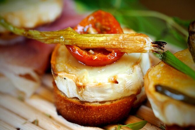 Spanish Cooking Class Palma meals+drinks 7 dishes Full meals - Drinks During the Meal: What’s Included (and what to plan for)
